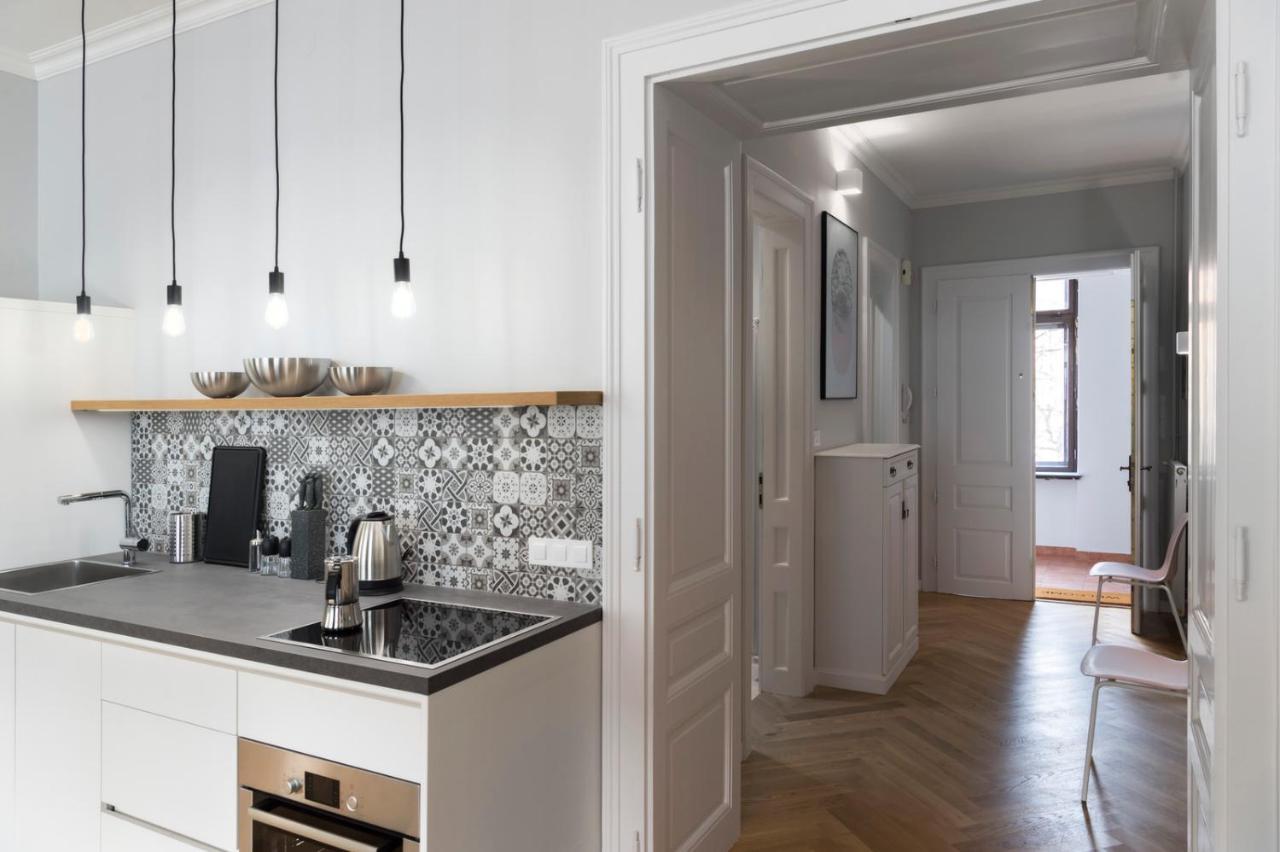 Fine Two Bedroom Trdinova Apartment Ljubljana Buitenkant foto