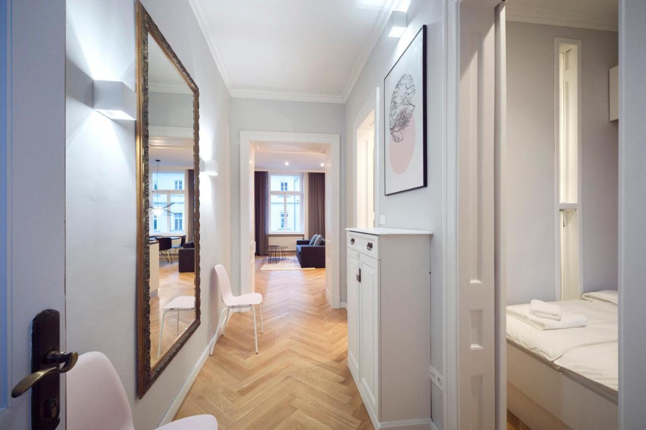 Fine Two Bedroom Trdinova Apartment Ljubljana Buitenkant foto
